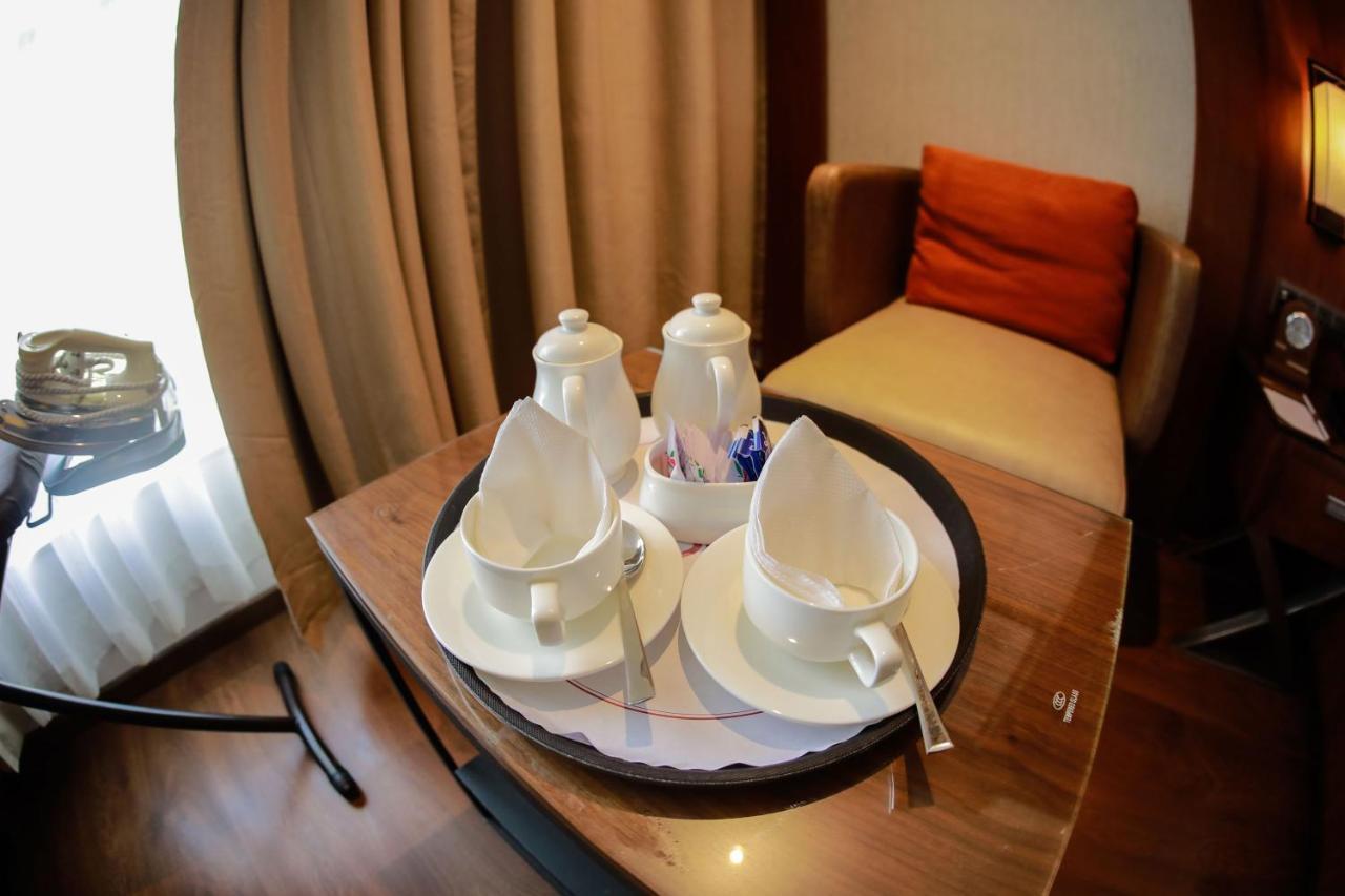 Hotel Span International Kochi Eksteriør billede
